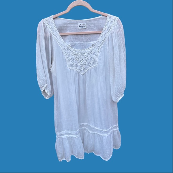 Inedita Dresses & Skirts - NWOT-Sz L-Inedita Silky Love Edition brand white lined dress with lace accents